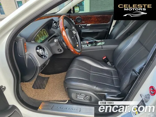 JAGUAR All New XJ 3.0D Premium Luxury LWB 2015 — photo 14 sur 25