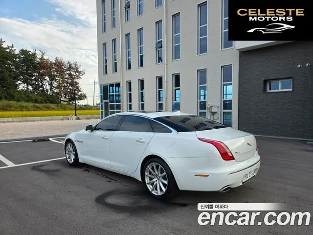 JAGUAR All New XJ 3.0D Premium Luxury LWB 2015 — photo 5 sur 25