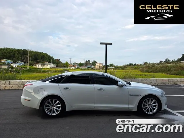 JAGUAR All New XJ 3.0D Premium Luxury LWB 2015 — photo 6 sur 25