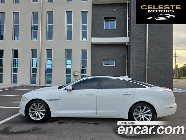 JAGUAR All New XJ 3.0D Premium Luxury LWB 2015 — photo 7 sur 25