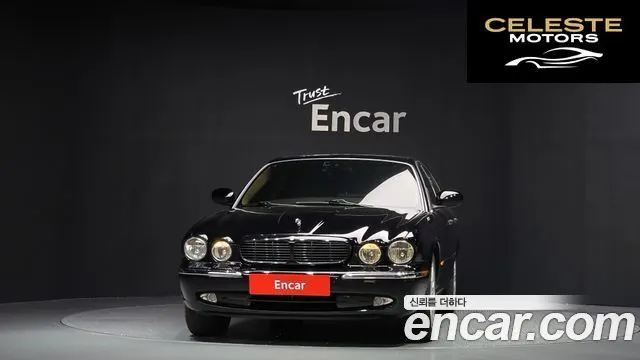 JAGUAR XJ-8 4.2 2004 — photo 3 sur 20