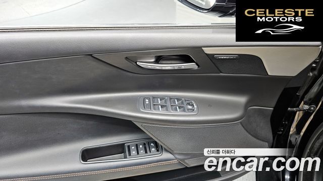 JAGUAR XE 20d 2016 — photo 17 sur 26