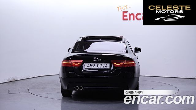 JAGUAR XE 20d 2016 — photo 4 sur 26