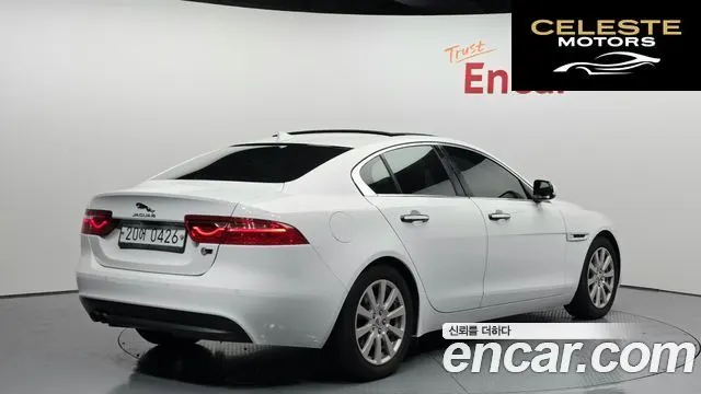 JAGUAR XE 20d 2016 — photo 2 sur 20
