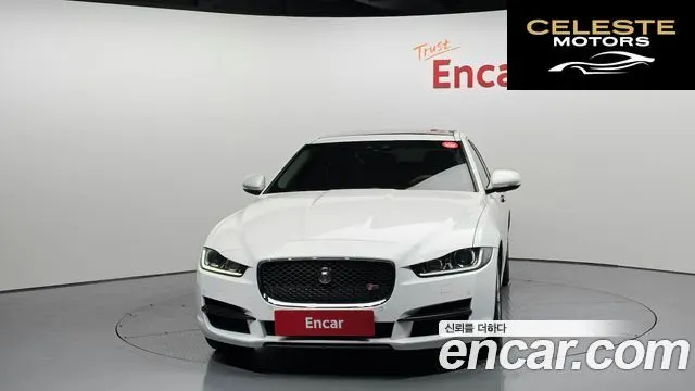JAGUAR XE 20d 2016 — photo 3 sur 20
