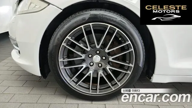 JAGUAR All New XJ 3.0 SC Premium Luxury LWB 2013 — photo 5 sur 20