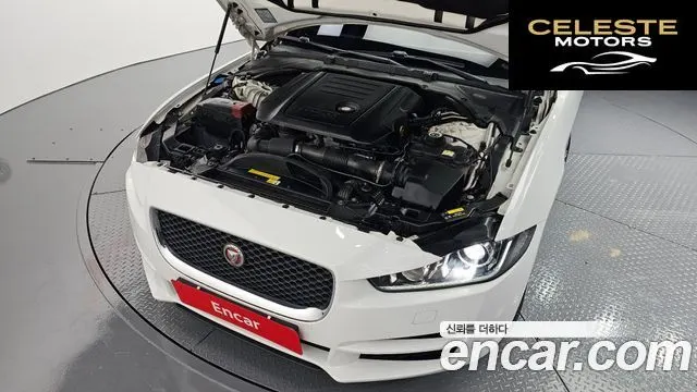 JAGUAR XE 20d 2016 — photo 6 sur 20