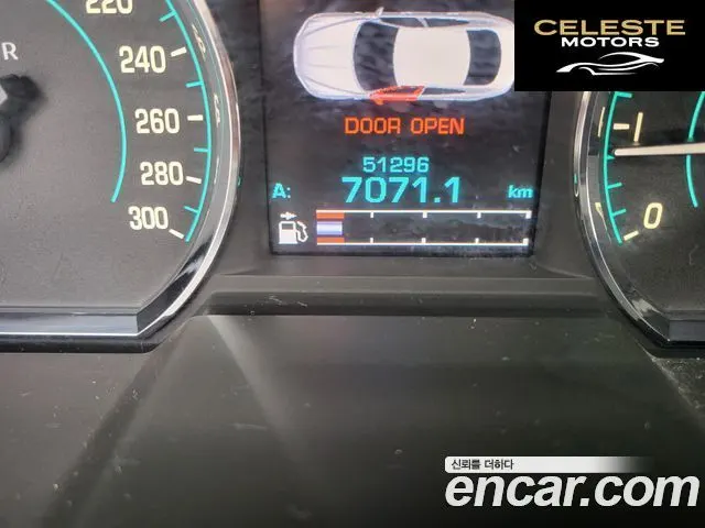 JAGUAR New XF 3.0SC Luxury 2013 — photo 13 sur 24