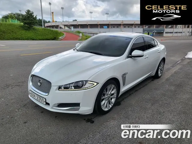 JAGUAR New XF 3.0SC Luxury 2013 — photo 2 sur 24