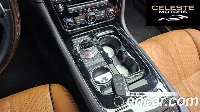 JAGUAR All New XJ 3.0D Premium Luxury LWB 2017 — photo 9 sur 20