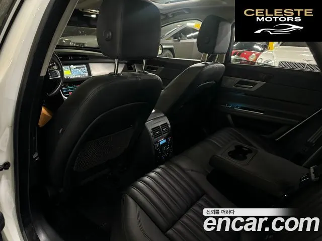 JAGUAR XF (X260) 25t 2018 — photo 13 sur 26