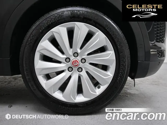 JAGUAR E-PACE D180 SE 2020 — photo 5 sur 26