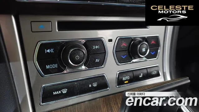 JAGUAR New XF 3.0D Luxury 2014 — photo 16 sur 20