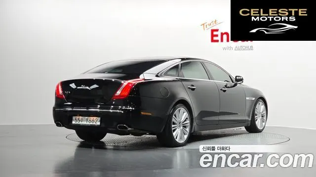 JAGUAR All New XJ 5.0 LWB 2011 — photo 2 sur 20