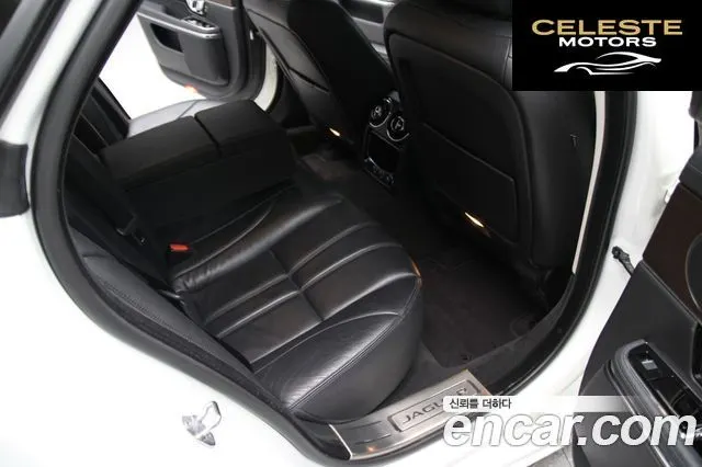 JAGUAR All New XJ 2.0 Luxury SWB 2016 — photo 16 sur 26