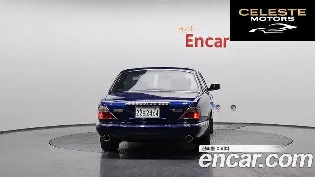 JAGUAR 4.0 2002 — photo 4 sur 26