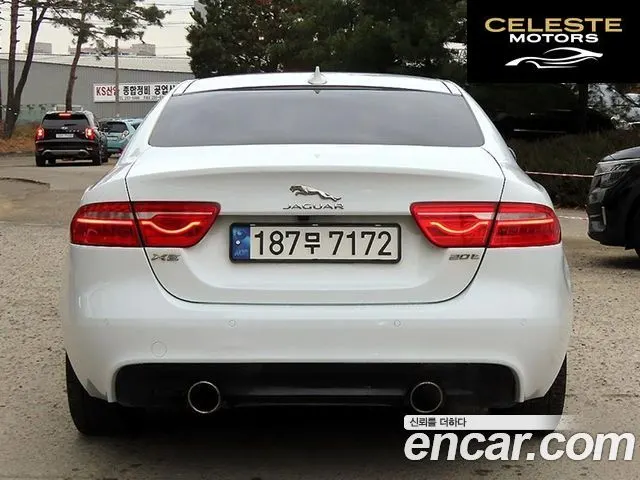 JAGUAR XE 20t 2016 — photo 4 sur 26