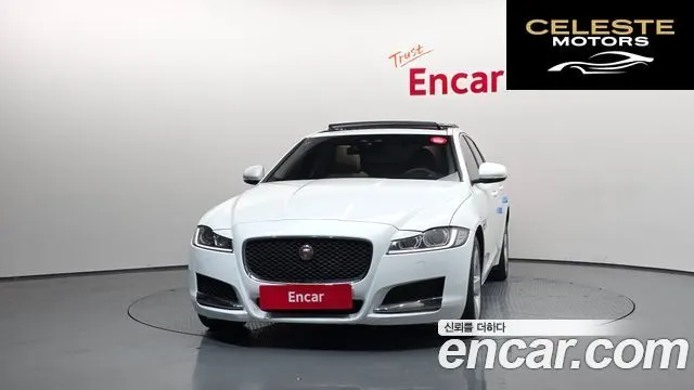 JAGUAR XF (X260) 25t 2018 — photo 3 sur 20