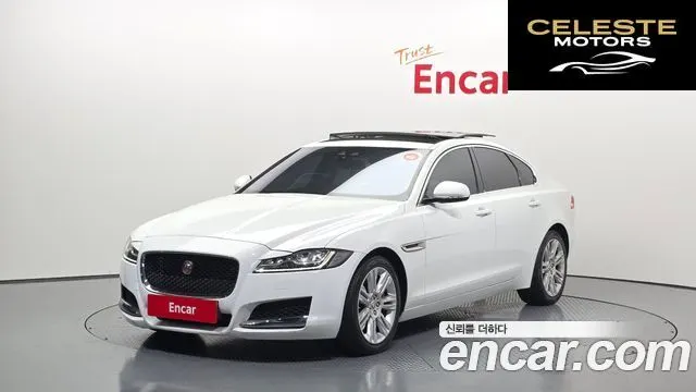 JAGUAR XF (X260) 20d 2017 — photo 1 sur 20