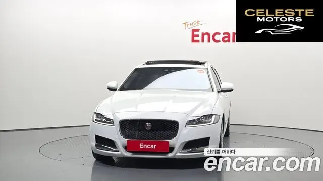 JAGUAR XF (X260) 20d 2017 — photo 3 sur 20