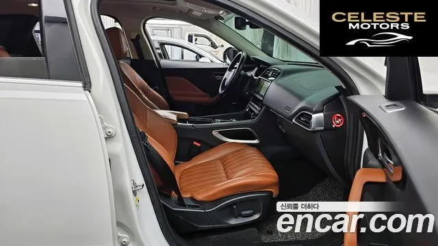 JAGUAR F-PACE 20d 2017 — photo 11 sur 20