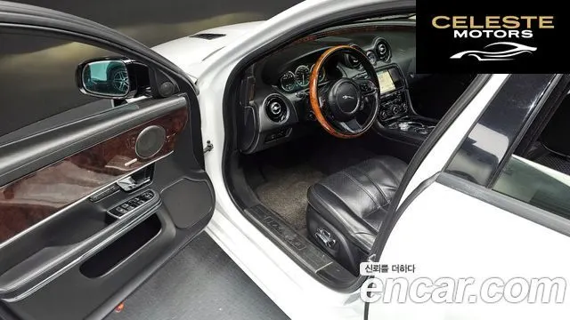 JAGUAR All New XJ 3.0D Premium Luxury LWB 2011 — photo 11 sur 20