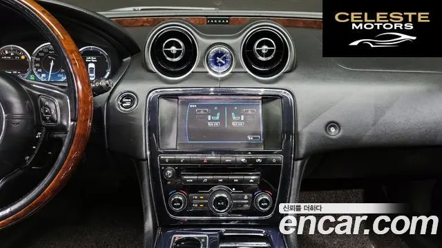 JAGUAR All New XJ 3.0D Premium Luxury LWB 2011 — photo 15 sur 20