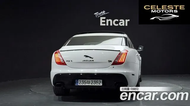 JAGUAR All New XJ 3.0D Premium Luxury LWB 2011 — photo 4 sur 20