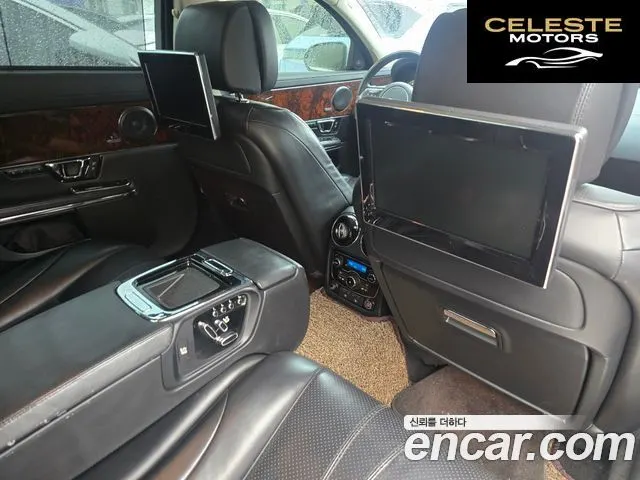 JAGUAR All New XJ 3.0D Premium Luxury LWB 2015 — photo 14 sur 15