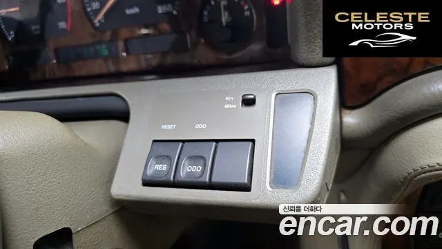 JAGUAR XJ-6 3.2 1996 — photo 17 sur 26