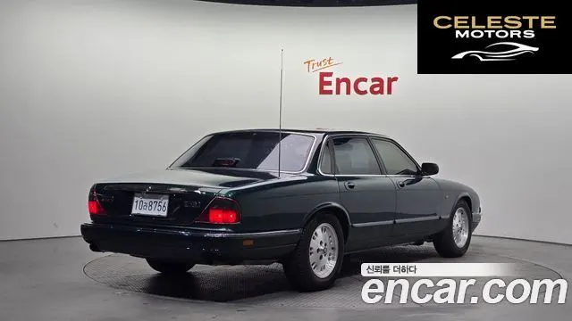 JAGUAR XJ-6 3.2 1996 — photo 2 sur 26