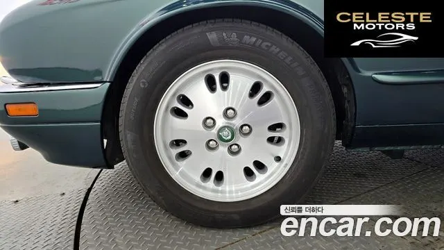 JAGUAR XJ-6 3.2 1996 — photo 5 sur 26