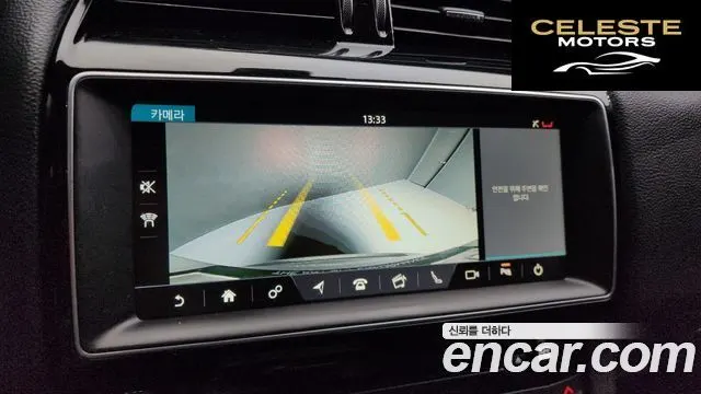 JAGUAR F-PACE 20d 2018 — photo 15 sur 20