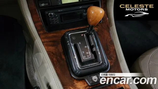 JAGUAR XJ-6 3.2 1996 — photo 9 sur 26