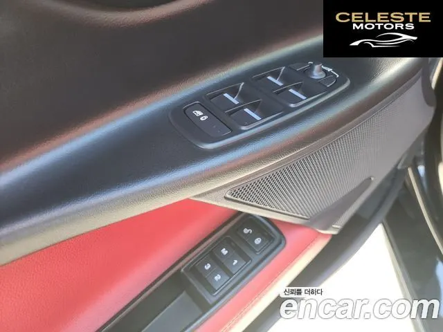 JAGUAR XE 20d RSport 2017 — photo 13 sur 26