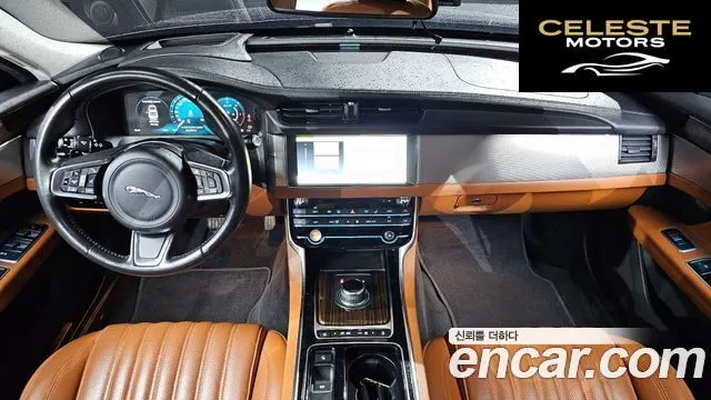 JAGUAR XF (X260) 20d AWD 2018 — photo 7 sur 20