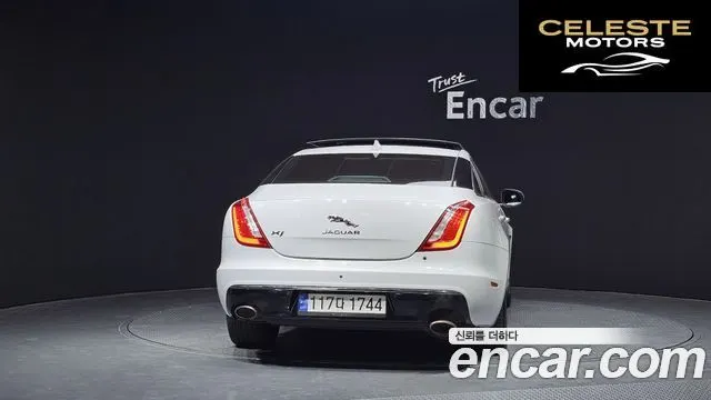 JAGUAR All New XJ 2.0 Luxury SWB 2016 — photo 4 sur 20