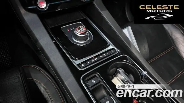 JAGUAR F-PACE 20d 2017 — photo 9 sur 20