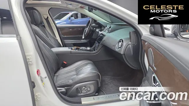 JAGUAR All New XJ 3.0 SC AWD Premium Luxury LWB 2016 — photo 10 sur 20