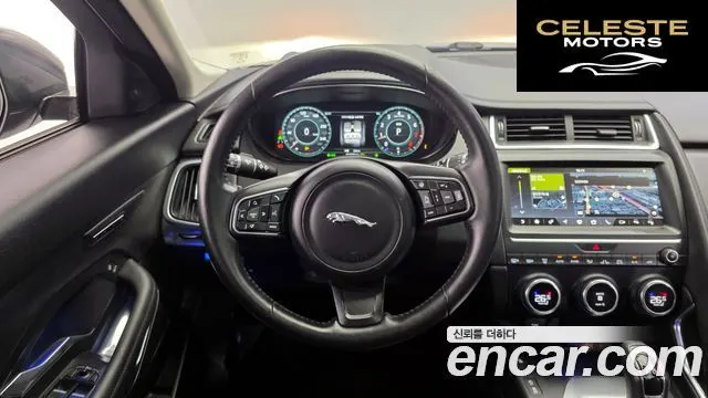 JAGUAR E-PACE P250 SE 2018 — photo 13 sur 20