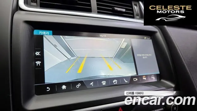 JAGUAR E-PACE P250 SE 2018 — photo 15 sur 20