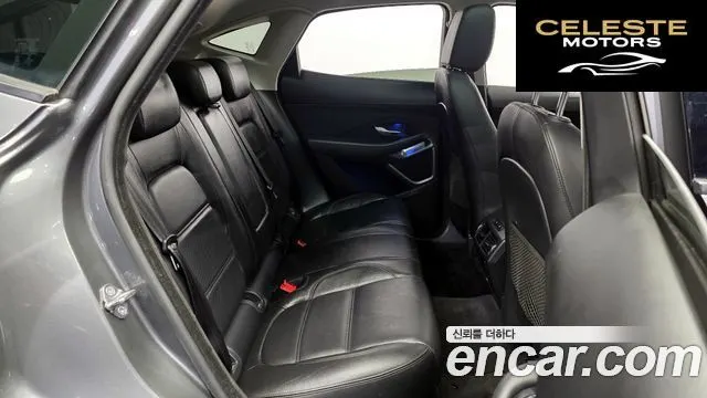 JAGUAR E-PACE P250 SE 2018 — photo 12 sur 20