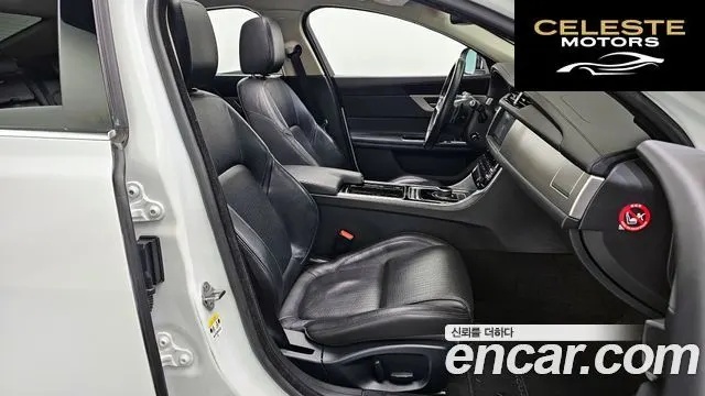 JAGUAR XF (X260) 25t 2018 — photo 10 sur 20