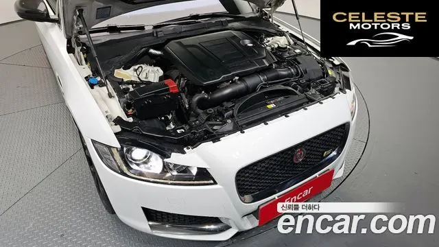 JAGUAR XF (X260) 25t 2018 — photo 6 sur 20