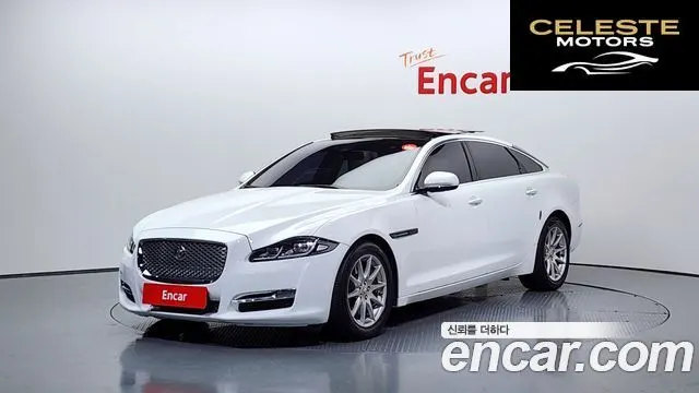 JAGUAR All New XJ 2.0 Luxury LWB 2013 — photo 1 sur 20