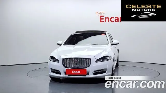 JAGUAR All New XJ 2.0 Luxury LWB 2013 — photo 3 sur 20