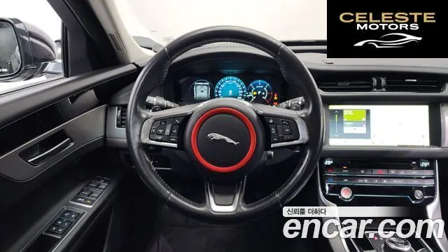 JAGUAR XF (X260) 20d 2018 — photo 13 sur 20