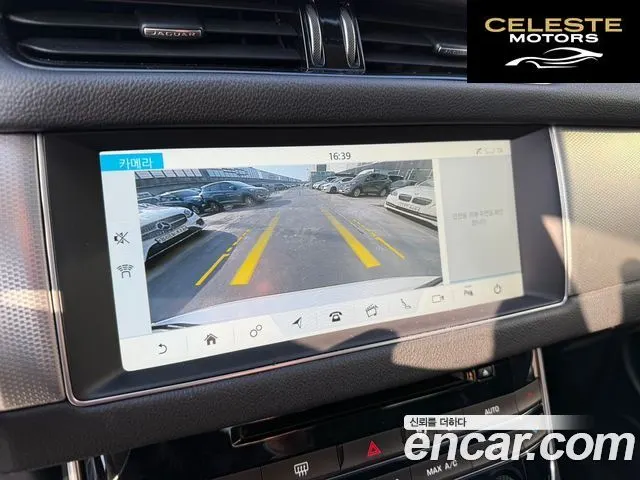JAGUAR XF (X260) 25t 2018 — photo 15 sur 26