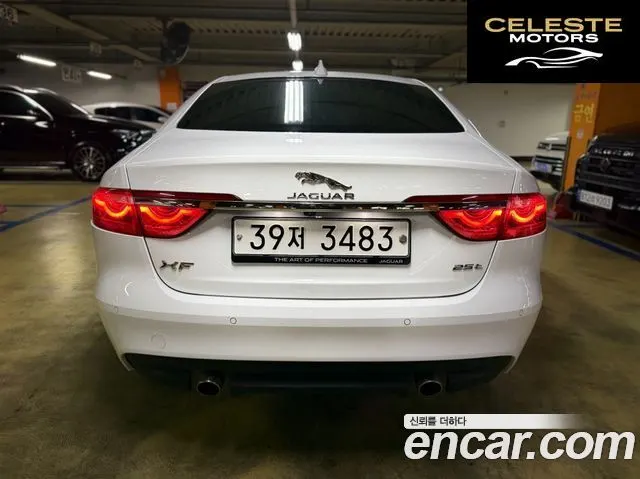JAGUAR XF (X260) 25t 2018 — photo 3 sur 26