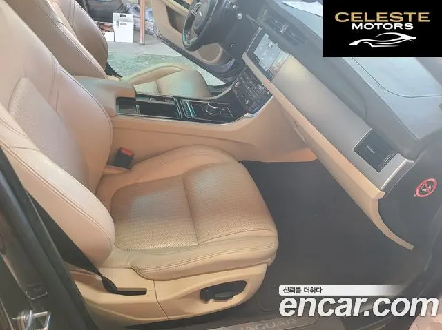 JAGUAR XF (X260) 20d 2017 — photo 11 sur 26